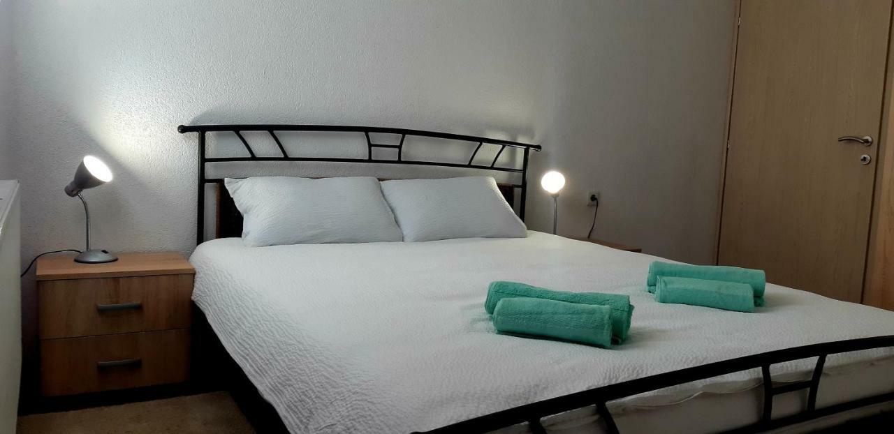 Apartmani Bilic Korenica Exterior foto